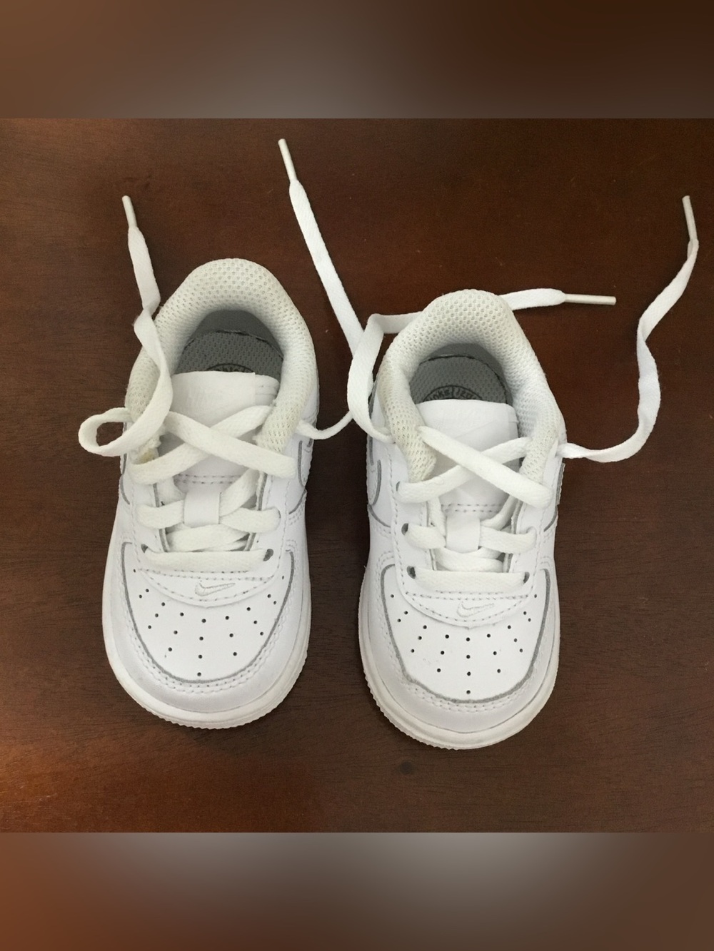 Kids Boys Toddler White Nike Air Force 1 Athletic Sneakers - k611